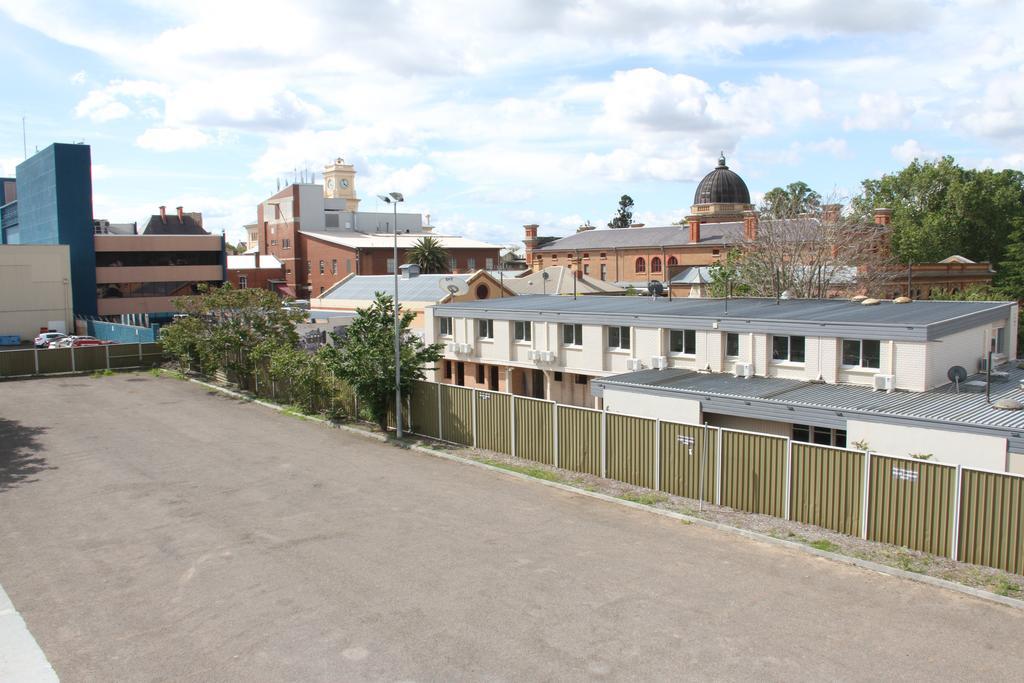 Alpine Heritage Motel Goulburn Exterior photo